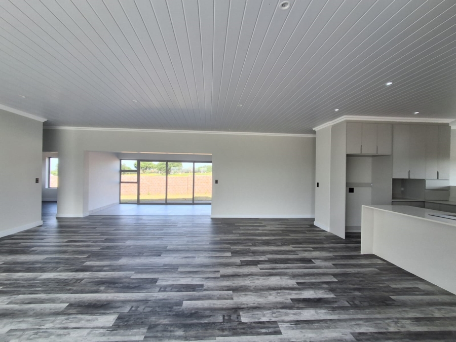 3 Bedroom Property for Sale in Stilbaai Wes Western Cape